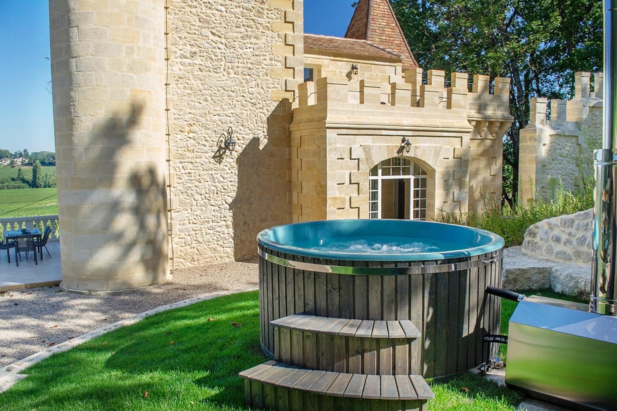 La Reserve Du Chateau De Roques Puisseguin Eksteriør billede